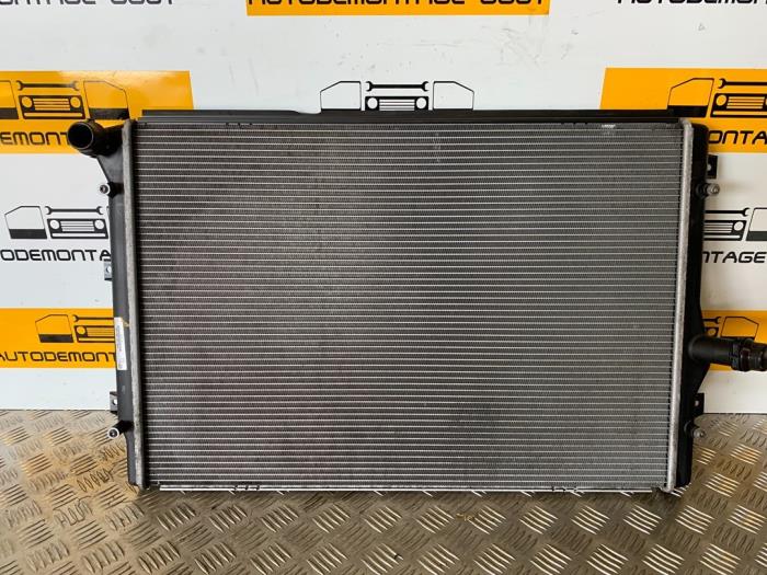 Gebruikte Radiateur Volkswagen Golf VI (5K1) 2.0 TDI 16V Prijs € 45,00 Margeregeling aangeboden door Autodemontage Gout