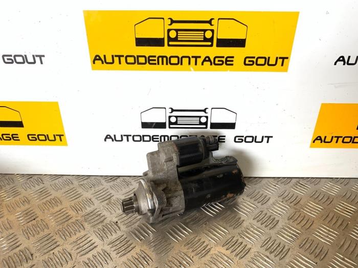 Gebruikte Startmotor Volkswagen Golf V 4Motion (1K1) 3.2 R32 V6 24V Prijs € 24,99 Margeregeling aangeboden door Autodemontage Gout