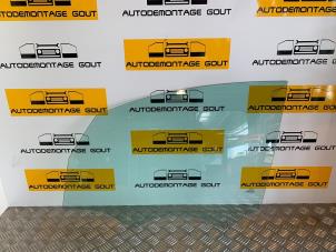 Gebruikte Deurruit 4Deurs links-voor Audi A2 (8Z0) 1.4 16V Prijs € 34,99 Margeregeling aangeboden door Autodemontage Gout