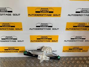 Gebruikte Ruitmechaniek 4Deurs rechts-achter Volkswagen Golf V (1K1) 1.4 TSI 140 16V Prijs € 19,99 Margeregeling aangeboden door Autodemontage Gout