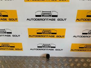Gebruikte Spiegel Schakelaar Volkswagen Golf V (1K1) 2.0 GTI 16V FSI Turbo Prijs € 9,95 Margeregeling aangeboden door Autodemontage Gout