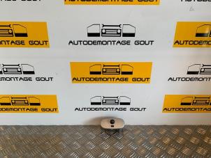 Gebruikte Spiegel Schakelaar BMW Mini One/Cooper (R50) 1.6 16V Cooper Prijs € 14,99 Margeregeling aangeboden door Autodemontage Gout