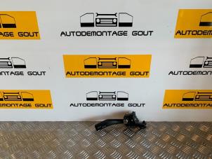 Gebruikte Schakelaar Richtingaanwijzer Volkswagen Golf V (1K1) 1.6 FSI 16V Prijs € 19,99 Margeregeling aangeboden door Autodemontage Gout