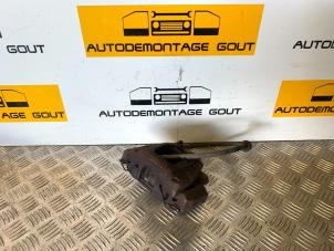 Gebruikte Remklauw (Tang) rechts-voor Austin Mini Open (R52) 1.6 16V Cooper S Prijs € 29,99 Margeregeling aangeboden door Autodemontage Gout