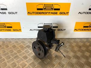 Gebruikte Pomp Servo Mercedes SLK (R170) 2.3 230 K 16V Prijs € 59,99 Margeregeling aangeboden door Autodemontage Gout