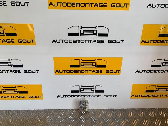 Gebruikte Oliedruk sensor Skoda Felicia II (6U1) 1.3 Prijs € 4,99 Margeregeling aangeboden door Autodemontage Gout