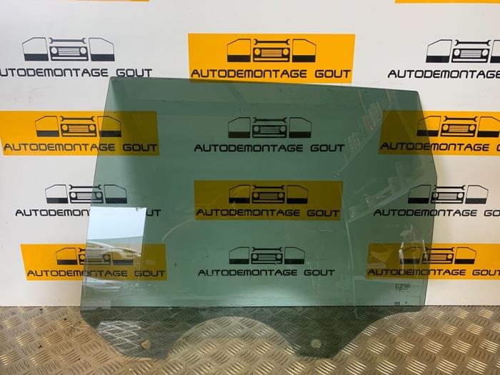 Portierruit 4Deurs links-achter van een Porsche Cayenne (9PA) 4.5 S V8 32V 2005