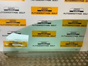 Gebruikte Portierruit 2Deurs links Volkswagen Golf V 4Motion (1K1) 3.2 R32 V6 24V Prijs € 29,99 Margeregeling aangeboden door Autodemontage Gout