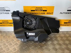 Gebruikte Subwoofer Audi TT (8J3) 2.0 TFSI 16V Prijs € 95,00 Margeregeling aangeboden door Autodemontage Gout