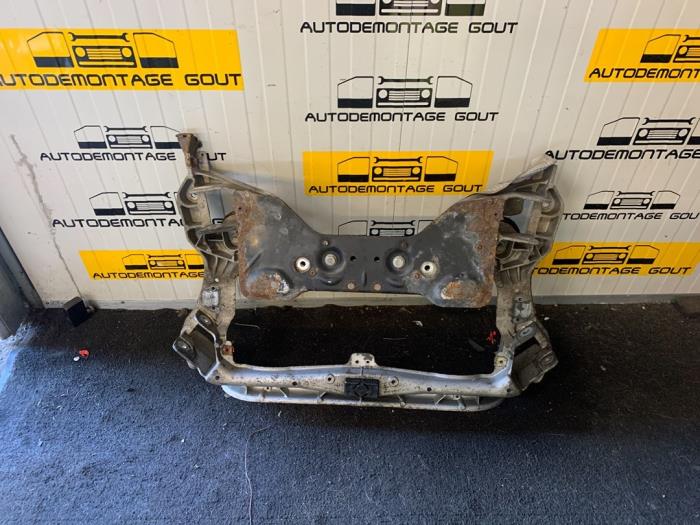 Subframe van een Mercedes-Benz CLK (C209) 1.8 200K 16V 2006