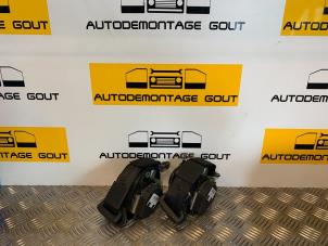 Gebruikte Veiligheidsgordel Set voor Audi TT Roadster (8N9) 1.8 20V Turbo Quattro Prijs € 124,99 Margeregeling aangeboden door Autodemontage Gout