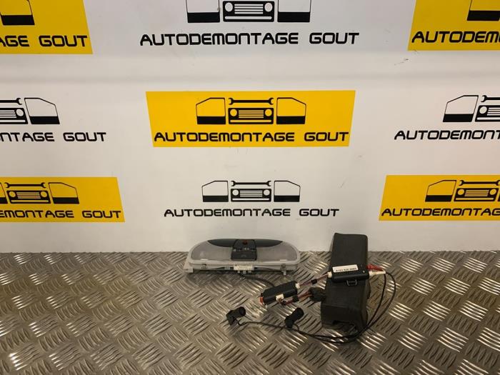 Gebruikte Alarm sensor Chrysler Crossfire 3.2 V6 18V Prijs € 89,99 Margeregeling aangeboden door Autodemontage Gout