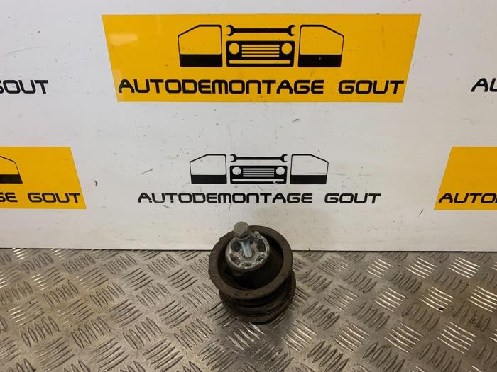 Gebruikte Motorrubber Chrysler Crossfire 3.2 V6 18V Prijs € 25,00 Margeregeling aangeboden door Autodemontage Gout
