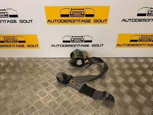 Gebruikte Veiligheidsgordel rechts-voor Audi TT (8N3) 1.8 20V Turbo Prijs € 49,99 Margeregeling aangeboden door Autodemontage Gout