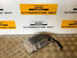 Gebruikte Radio versterker Audi TT Roadster (8N9) 3.2 V6 24V Quattro Prijs € 79,99 Margeregeling aangeboden door Autodemontage Gout