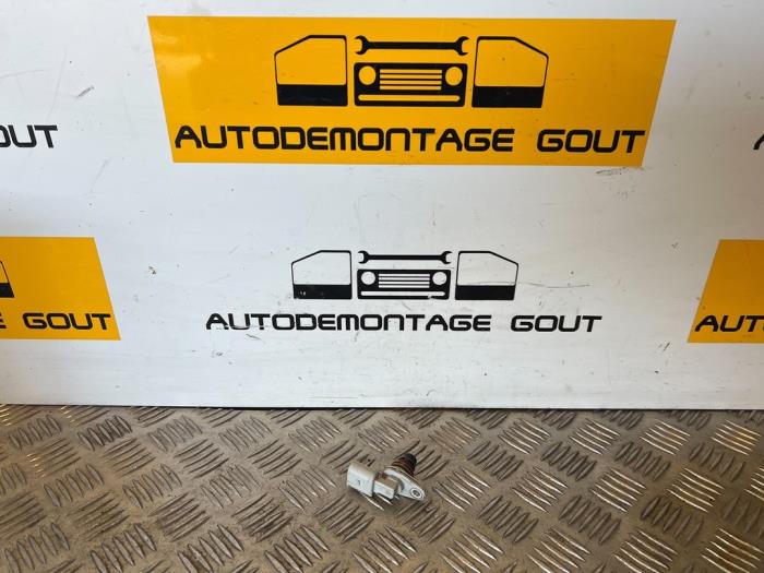 Gebruikte Nokkenas Sensor Volkswagen Golf V 4Motion (1K1) 3.2 R32 V6 24V Prijs € 14,99 Margeregeling aangeboden door Autodemontage Gout
