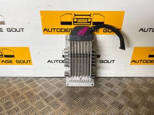 Gebruikte Radio versterker Audi TT Roadster (8N9) 3.2 V6 24V Quattro Prijs € 79,99 Margeregeling aangeboden door Autodemontage Gout