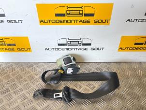 Gebruikte Veiligheidsgordel rechts-voor Audi TT Roadster (8N9) 1.8 20V Turbo Quattro Prijs € 45,00 Margeregeling aangeboden door Autodemontage Gout