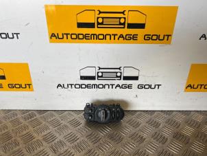 Gebruikte Licht Schakelaar Mini Mini (F55) 1.2 12V One Prijs € 69,99 Margeregeling aangeboden door Autodemontage Gout