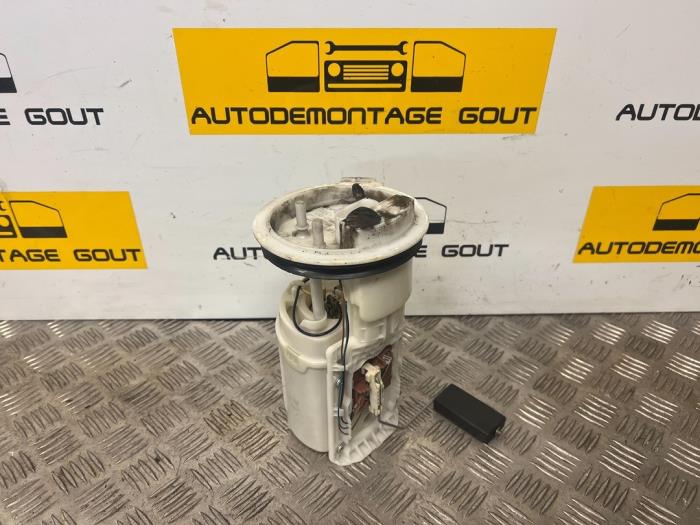 Gebruikte Tank element Pomp Volkswagen Eos (1F7/F8) 3.2 V6 24V Prijs € 29,99 Margeregeling aangeboden door Autodemontage Gout