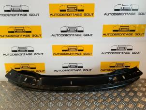 Gebruikte Bumperbalk voor Audi A4 Avant (B6) Prijs € 39,99 Margeregeling aangeboden door Autodemontage Gout