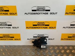 Gebruikte Raammotor Portier Skoda Fabia (6Y2) 1.4i Prijs € 34,99 Margeregeling aangeboden door Autodemontage Gout