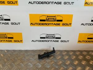 Gebruikte Pomp koplampsproeier Audi Q5 (8RB) Prijs € 24,99 Margeregeling aangeboden door Autodemontage Gout