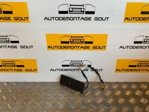 Gebruikte Module Telefoon Audi A5 Cabrio (8F7) Prijs € 39,99 Margeregeling aangeboden door Autodemontage Gout