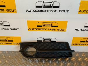 Gebruikte Afdekplaat mistlamp rechts Audi TT (8J3) Prijs € 49,99 Margeregeling aangeboden door Autodemontage Gout
