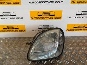 Gebruikte Koplamp links Mercedes SLK (R170) Prijs € 29,99 Margeregeling aangeboden door Autodemontage Gout