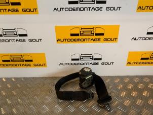 Gebruikte Veiligheidsgordel rechts-voor Audi TT Roadster (8N9) 1.8 20V Turbo Quattro Prijs € 49,99 Margeregeling aangeboden door Autodemontage Gout