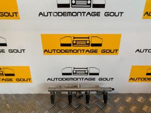 Gebruikte Galerij (Injectie) BMW Mini One/Cooper (R50) 1.6 16V One Prijs € 49,99 Margeregeling aangeboden door Autodemontage Gout