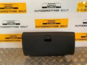 Gebruikte Dashboardkastje Toyota Aygo (B40) 1.0 12V VVT-i Prijs € 24,99 Margeregeling aangeboden door Autodemontage Gout