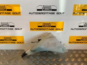 Gebruikte Ruitensproeiertank voor Audi TT (8N3) 1.8 20V Turbo Quattro Prijs € 19,99 Margeregeling aangeboden door Autodemontage Gout