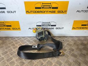 Gebruikte Veiligheidsgordel rechts-voor Volkswagen Golf V (1K1) 1.4 FSI 16V Prijs € 39,99 Margeregeling aangeboden door Autodemontage Gout