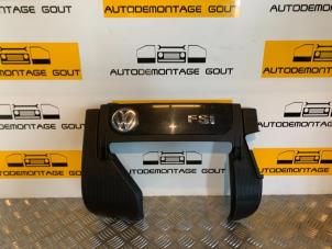 Gebruikte Afdekplaat motor Volkswagen Golf V (1K1) 1.6 FSI 16V Prijs € 24,99 Margeregeling aangeboden door Autodemontage Gout