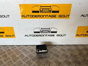 Gebruikte Asbak voor Volkswagen Golf VI (5K1) 1.4 TSI 122 16V Prijs € 9,95 Margeregeling aangeboden door Autodemontage Gout