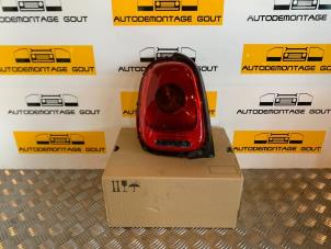 Gebruikte Achterlicht links Mini Mini (F56) Prijs € 49,99 Margeregeling aangeboden door Autodemontage Gout
