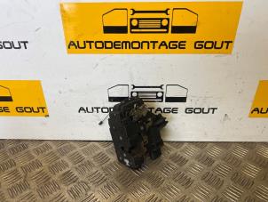 Gebruikte Portierslot Mechaniek 2Deurs links Audi TT (8N3) 1.8 20V Turbo Quattro Prijs € 34,99 Margeregeling aangeboden door Autodemontage Gout