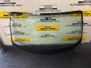 Gebruikte Ruit voor Audi TT (8J3) 2.0 TFSI 16V Prijs € 149,99 Margeregeling aangeboden door Autodemontage Gout