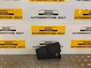 Gebruikte Cabriodak Afdekplaat Audi A4 Cabrio (B7) 1.8 T 20V Prijs € 99,95 Margeregeling aangeboden door Autodemontage Gout