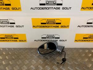 Gebruikte Spiegel Buiten links Chrysler Crossfire Prijs € 199,99 Margeregeling aangeboden door Autodemontage Gout