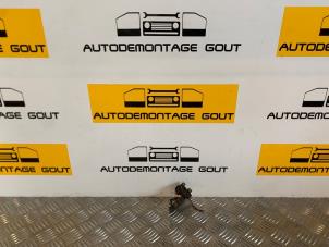 Gebruikte Cabriodak positiesensor Mercedes SLK (R170) Prijs € 29,99 Margeregeling aangeboden door Autodemontage Gout