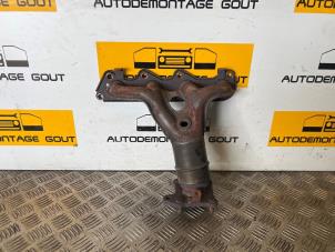 Gebruikte Uitlaatspruitstuk + katalysator Volkswagen Polo III (6N2) 1.4 Prijs € 49,99 Margeregeling aangeboden door Autodemontage Gout