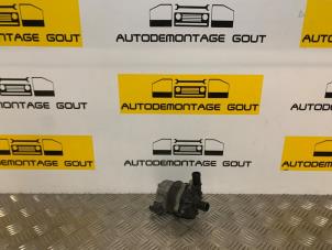 Gebruikte Watercirculatiepomp Audi S5 Cabriolet (8F7) 3.0 TFSI V6 24V Quattro Prijs € 99,95 Margeregeling aangeboden door Autodemontage Gout