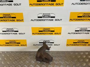 Gebruikte Uitlaatspruitstuk Volkswagen Golf V (1K1) 3.2 R32 V6 24V 4Motion Prijs € 49,99 Margeregeling aangeboden door Autodemontage Gout