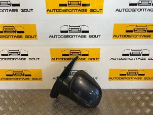 Gebruikte Spiegel Buiten links Mercedes Citan (415.6) 1.5 109 CDI Prijs € 99,95 Margeregeling aangeboden door Autodemontage Gout