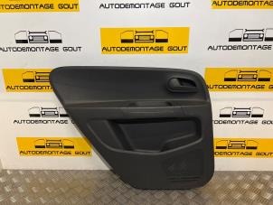 Gebruikte Portierbekleding 4Deurs links-achter Volkswagen Up! (121) Prijs € 19,99 Margeregeling aangeboden door Autodemontage Gout