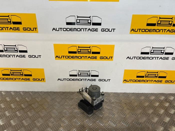 ABS Pomp Mercedes Citan (415.6), 2012 / 2021 1.5 109 CDI, Bestel, Diesel, 1.461cc, 66kW (90pk), FWD, OM607951; K9K, 2012-11 / 2021-08, 415.601; 415.603; 415.605 (Gebruikt)