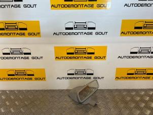 Gebruikte Spiegel binnen Mercedes Citan (415.6) 1.5 109 CDI Prijs € 29,99 Margeregeling aangeboden door Autodemontage Gout